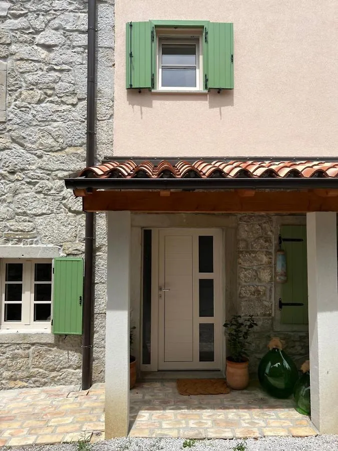 Villa Mavrici, Neighbors Free بوزت 0*,