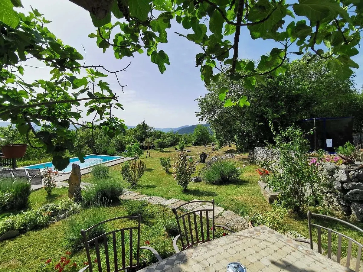 Villa Mavrici, Neighbors Free Buzet Holiday home