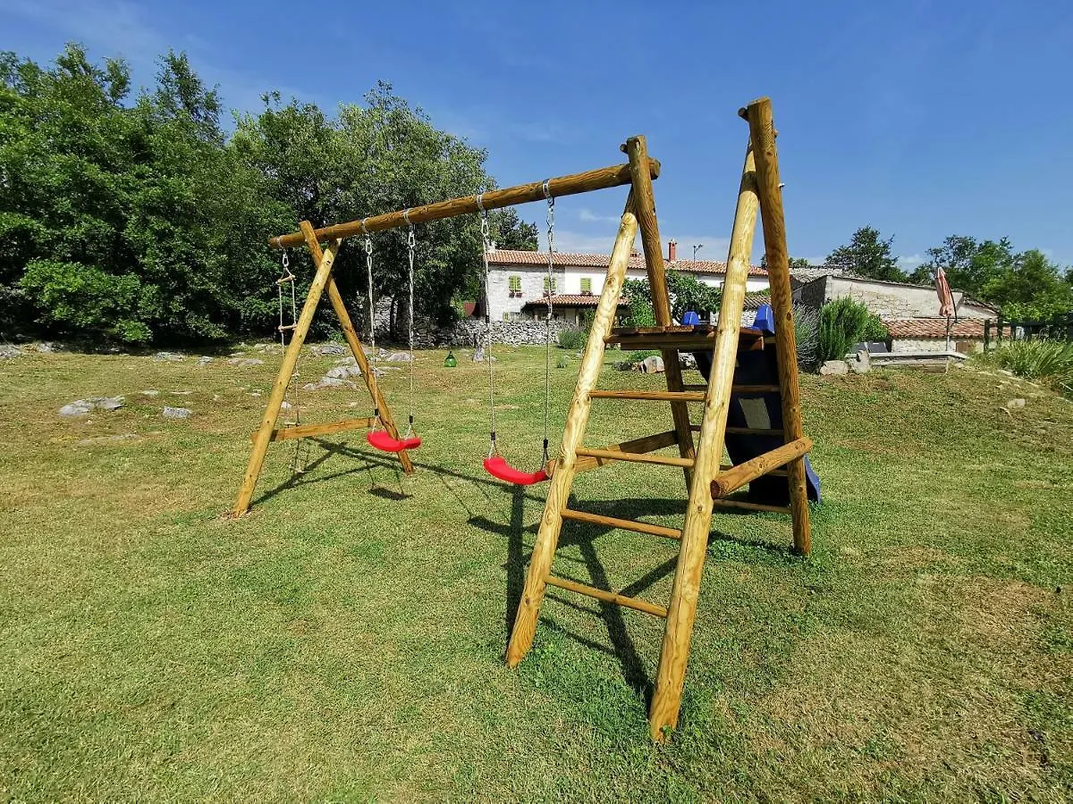 Holiday home Villa Mavrici, Neighbors Free Buzet